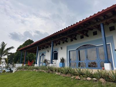 Siete Sentidos Estancia de Aves