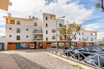 Corcovada, Sunny and Bright T1 with Large Terrace, Albufeira