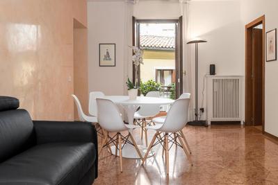 Flats4rent Luca