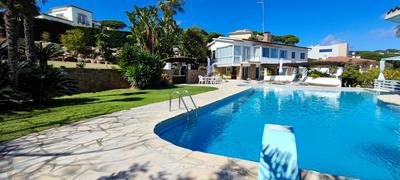 LLOGUER30 Els Ametllers luxury apartment