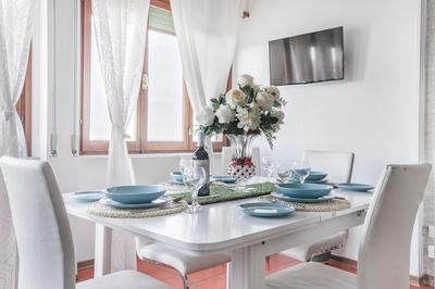 Seafront House Free Parking AC