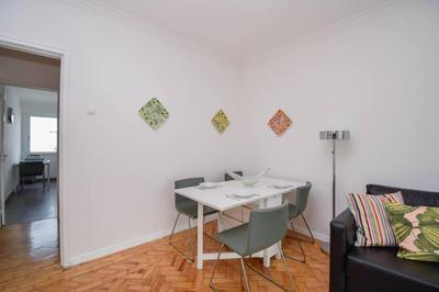 Cozy and Sunny Family Apartment