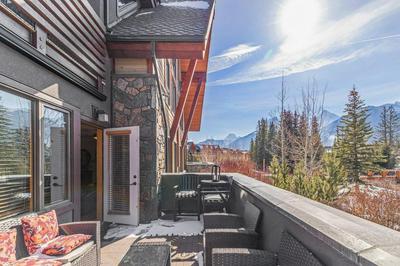 Spring Creek Condo by Canadian Rockies Vacation Rentals