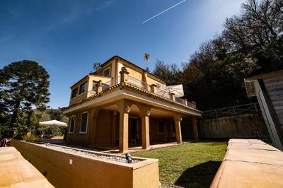 Villa con Piscina Privata a 2 kilometri da Tropea