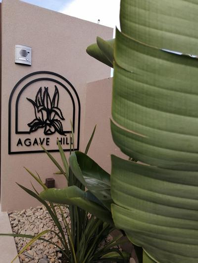 AGAVE HILL LUXURY HOUSE
