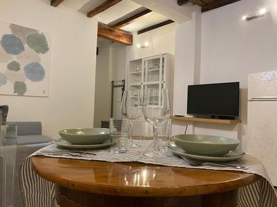 Il cortile tra i portici