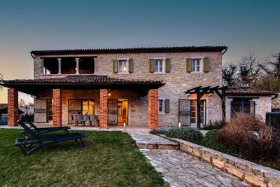 Villa Avalon - Luxury home with pool in the centre of Istria