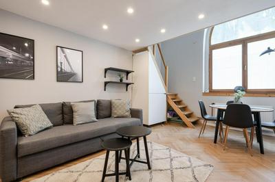 S11 - Stylish Prime,Location, by BQA