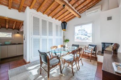 [View of Pitti Palace] Elegant Loft