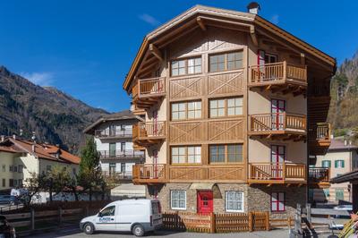 DolomiApartments - Appartamento Coronelle