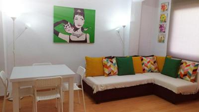 Céntrico apartamento en Valencia próximo parada de metro Ángel Guimerà