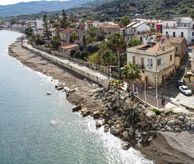 Camera del pescatore - casa rustica sul lungomare