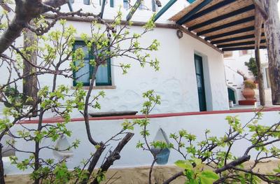 PATELO HOUSE
