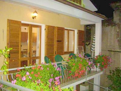 2 bedrooms appartement with furnished balcony and wifi at Prabione 8 km away from the beach