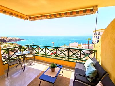 Comfortable sea view apartment