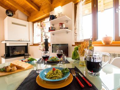 Glicini - country chic flat with breathtaking view