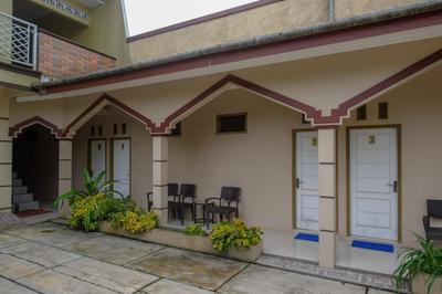 RedDoorz Syariah near Taman Rekreasi Kalianget Wonosobo