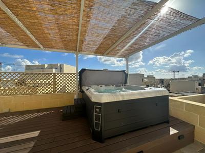 Ta Pinu Spa Suite - Luxury Heritage Living