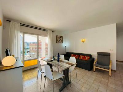 APARTAMENTOS AQUARIUM (2B). MUY CERCA DE LA PLAYA.