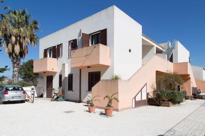 KiteZone Apartment, Fast WiFi, Private Parking