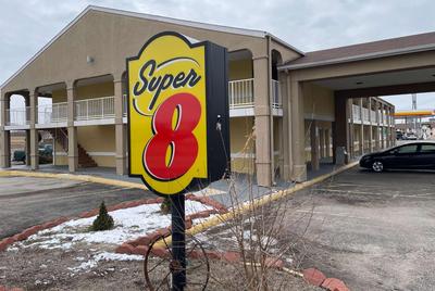 Red Lion Inn & Suites Junction City
