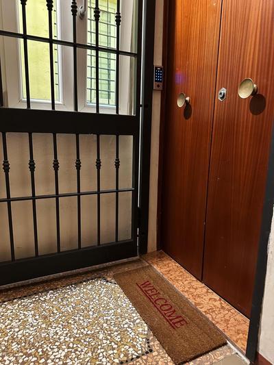 Koro's Apartments