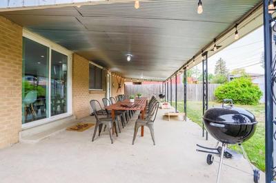 Large Gorgeous House * Patio w/ Outdoor Dining