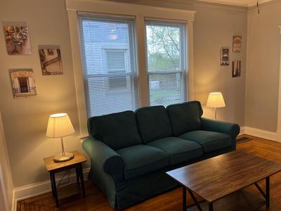 Rolston 1, One Bedroom Unit near Xavier Downtown