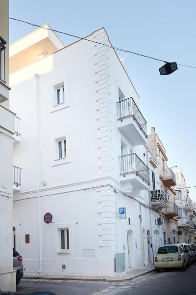 Le Lamie by Polignando