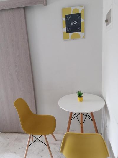 Aristotelous 1 min supercentral Mini studio