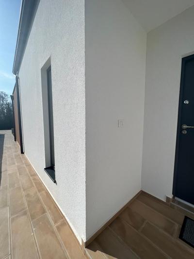 Modern Home Ula