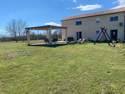 House Carla Belavici