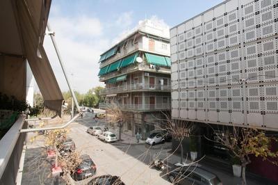 Modern flat in city center