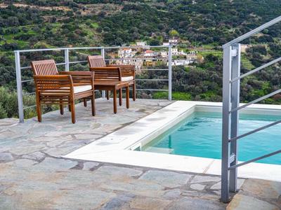 Kampos View - Quiet House at the end of the Road, private pool