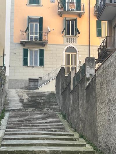 IN via venti