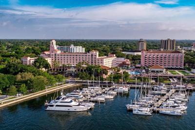 The Vinoy Resort & Golf Club, Autograph Collection, Photo 2
