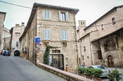 Case Brizi Assisi
