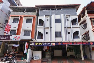 SPOT ON Rohini Residency Kadampuzha