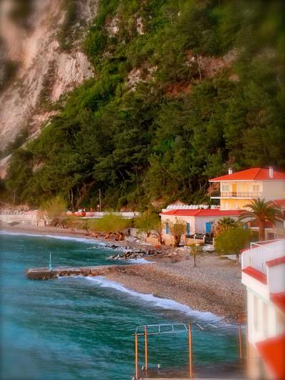 Lilly's Seaview Retreat Cottage
