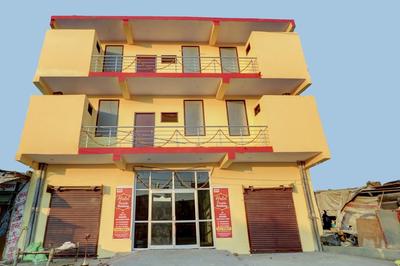 Hotel O Paradise Residency
