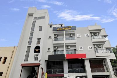 Super Townhouse OAK Armeria