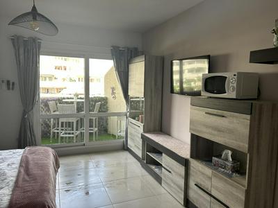 Benal Beach studio 216