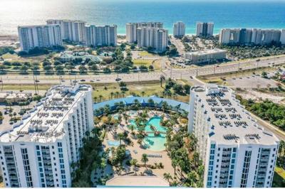 5 Star Resort 2BR 2 BATH King Suite Shuttle Pools Across from Beach 2208