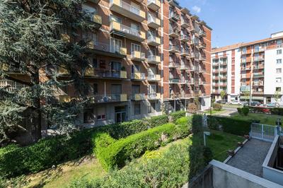Twins Apartment - Tolstoj District