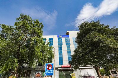 Via Kapashera Residency