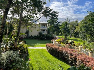 Trinity Links Resort