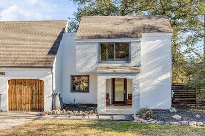 2b1b Hidden Oasis in the Hills- Close to Downtown