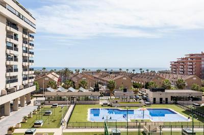 Valencia Doble A Deluxe