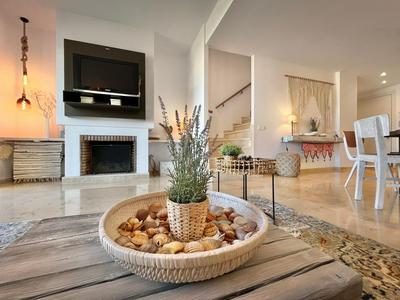 Chic Town House with mountain views - La Cala Golf