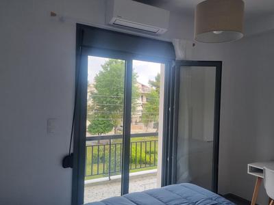 Tiffany's apartments -2' walk from Metro